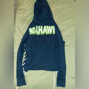 Seahawks sweater never worn it
